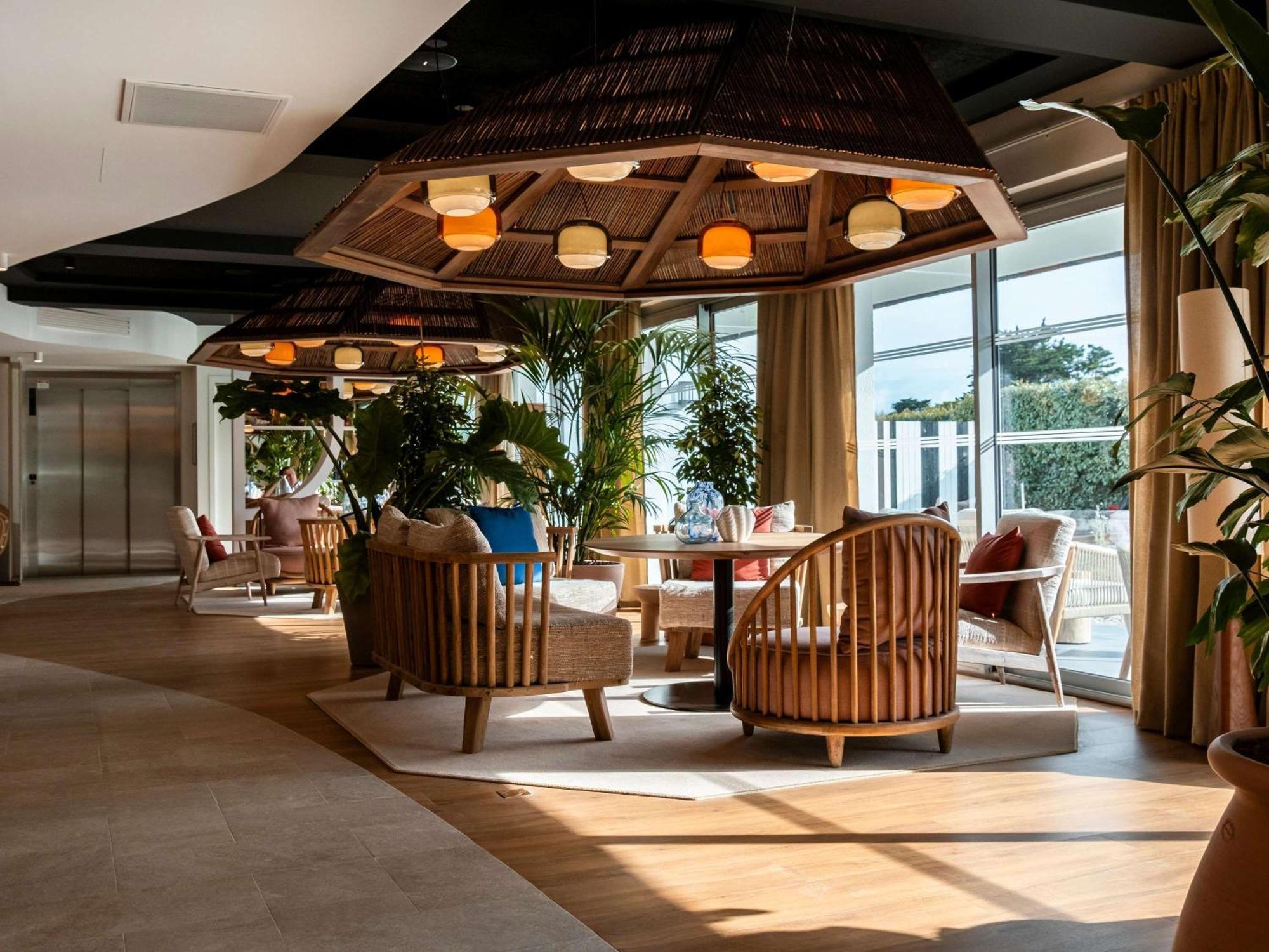 Mercure Quiberon Hotel Buitenkant foto