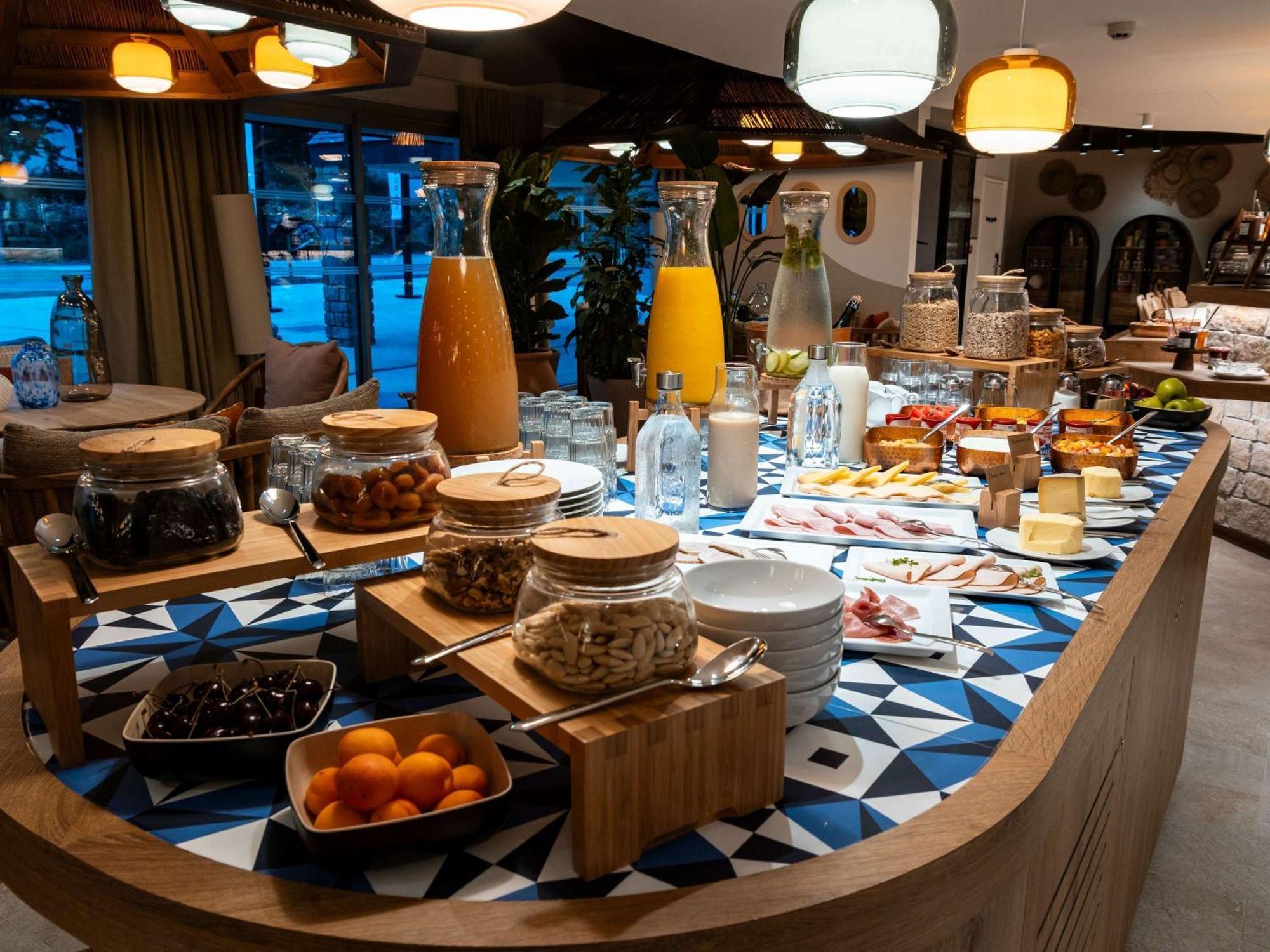 Mercure Quiberon Hotel Buitenkant foto